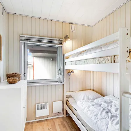 Σπίτι διακοπών In Quiet Surroundings Near The *